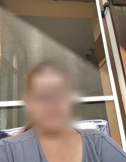 Ellen, 34