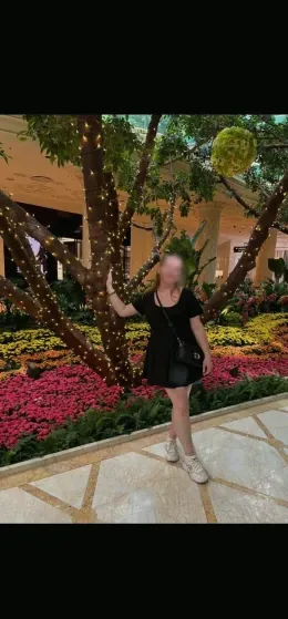 Esther, 25