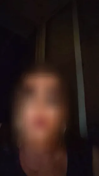 Helena, 34
